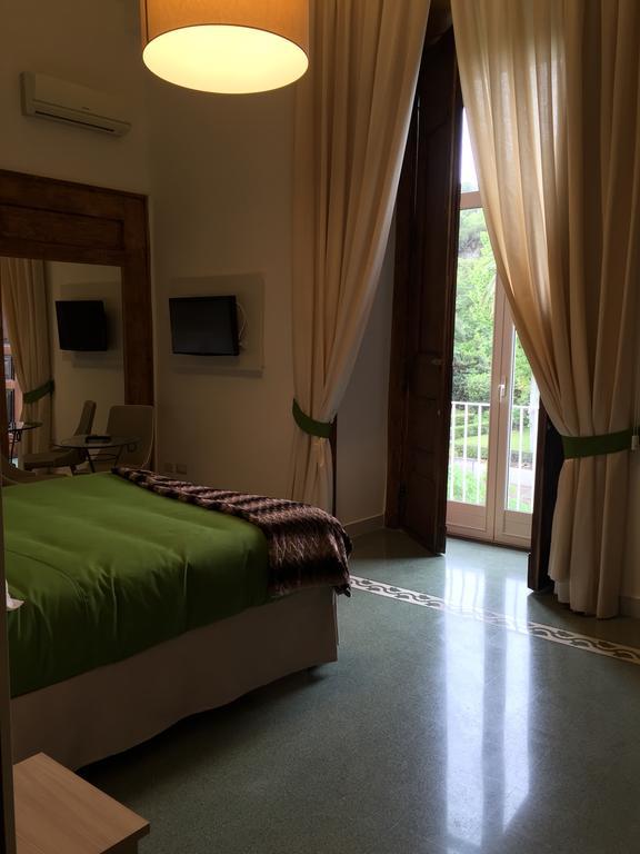 Napoli Milionaria B&B מראה חיצוני תמונה